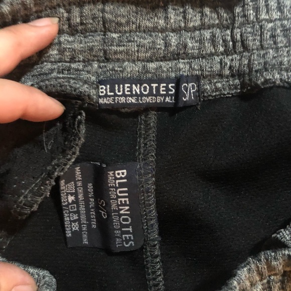 Blue notes booty shorts - Picture 3 of 3